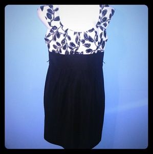 London Style Collection Petite Dress. Size 8P